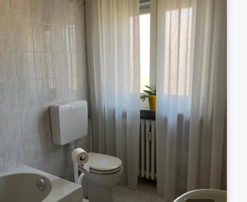 A Casa Di Gianni Apartment Gallarate Exterior foto